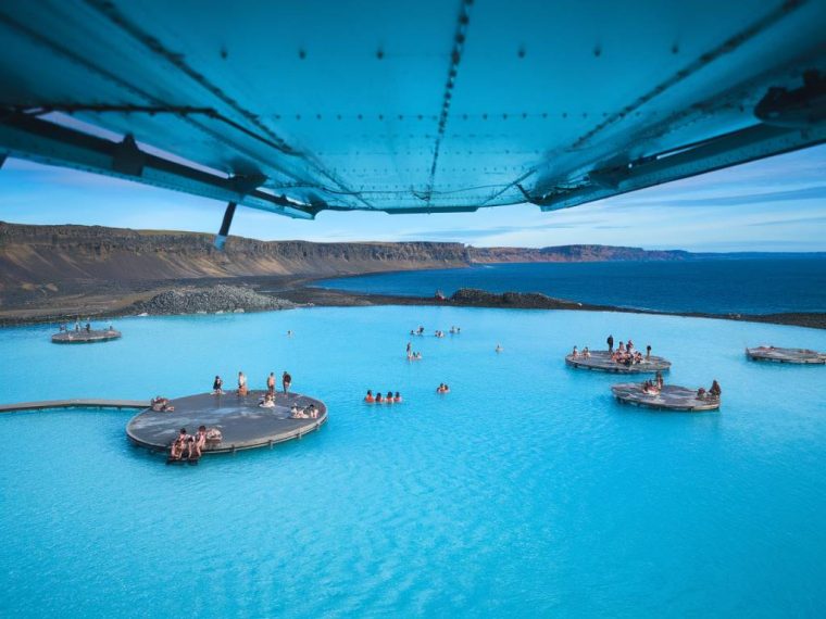 a guide to visiting the famous blue lagoon in grindavik